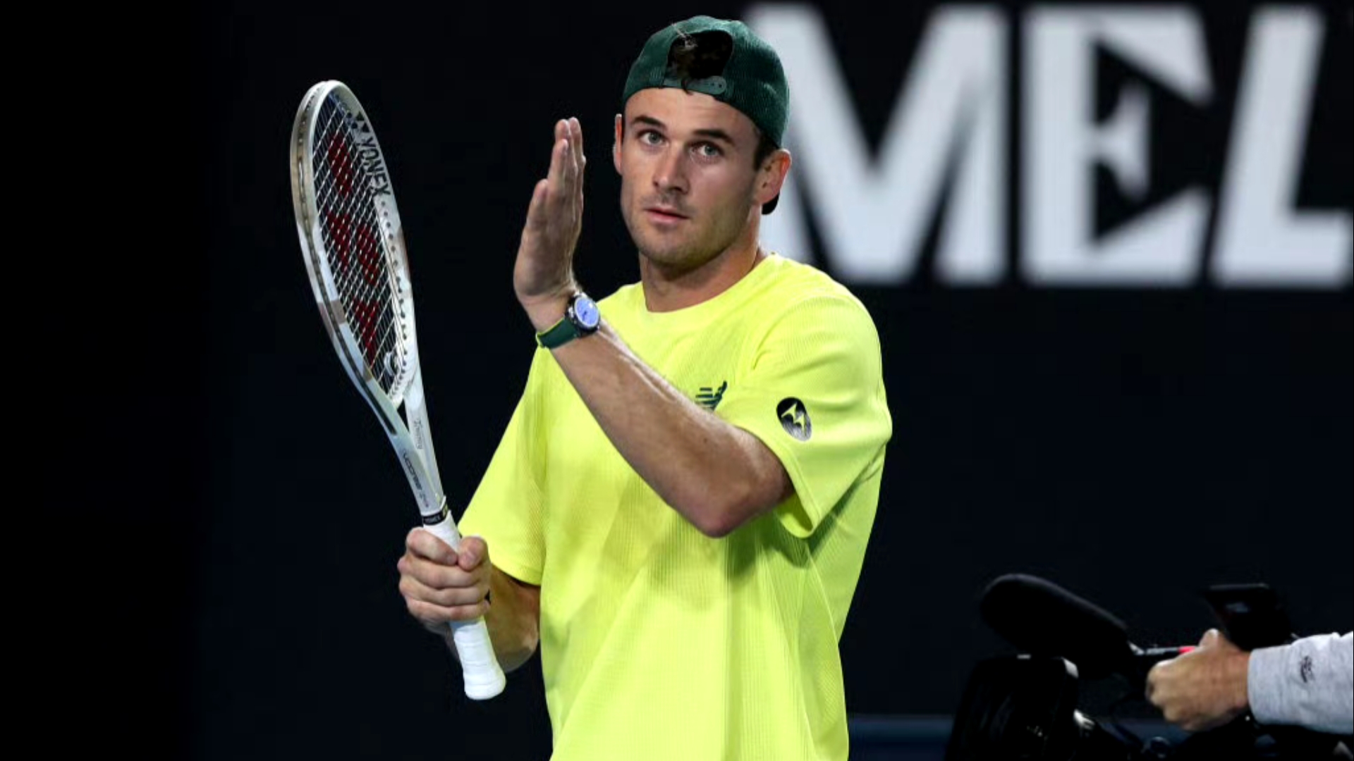 展现兴趣时 展现兴趣时