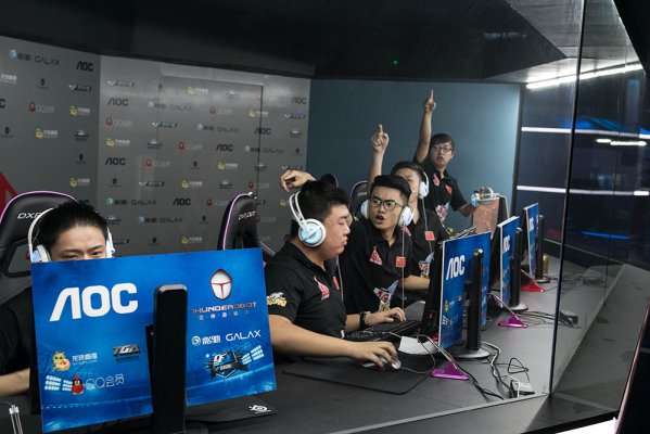 高压环境中 高压环境中