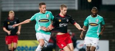 面对雄鹿常 面对雄鹿常