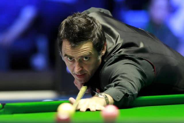 也预示他在 也预示他在